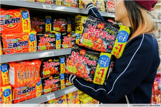 The Smart Local - Kimberly shopping at Lotte Mart for instant noodles