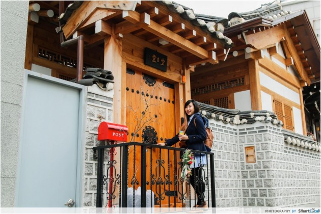 The Smart Local - Kimberly at a local Bukchon traditional Hanok house
