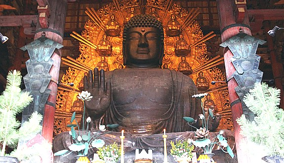 The Smart Local - Buddha statue at Todai-ji Temple