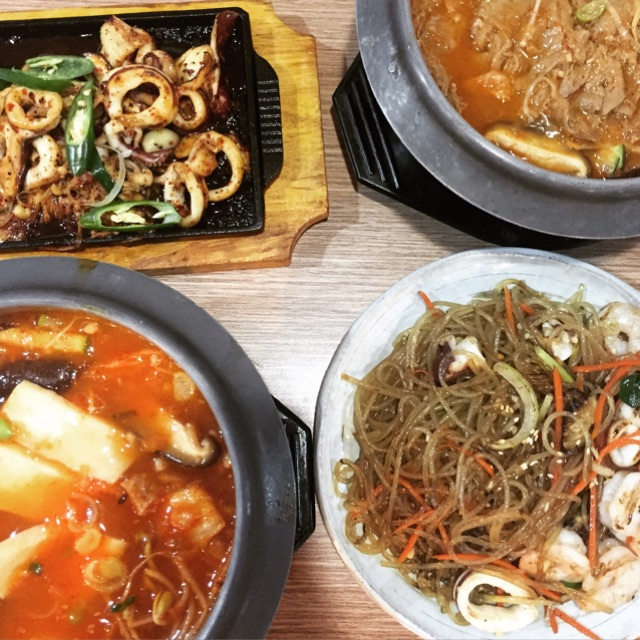 Cheap Korean Food In Singapore - Seoul Garden Hotpot