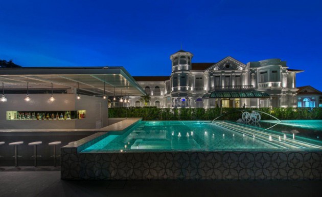 Macalister Mansion, pool