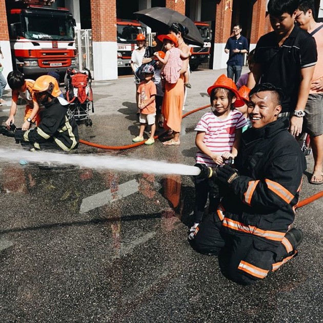 Learn how to use a fireman hose