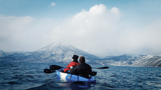 lake shikotsu kayaking