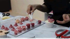PoMo classes baking cupcakes Yume Patisserie