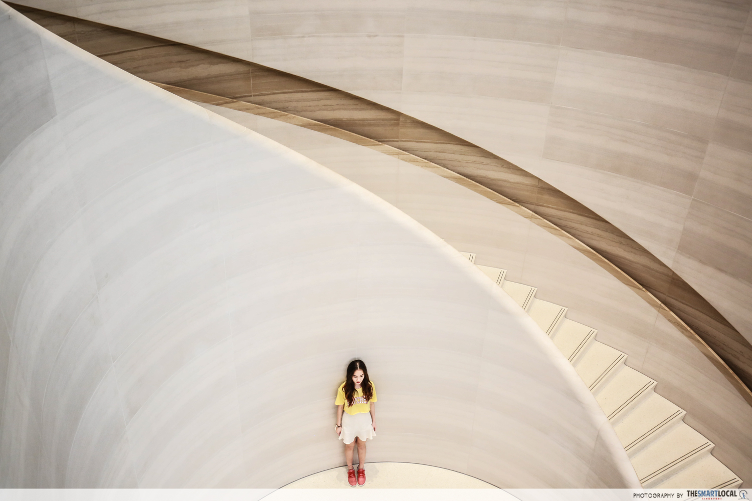 Chio Staircase - Apple Top Shot