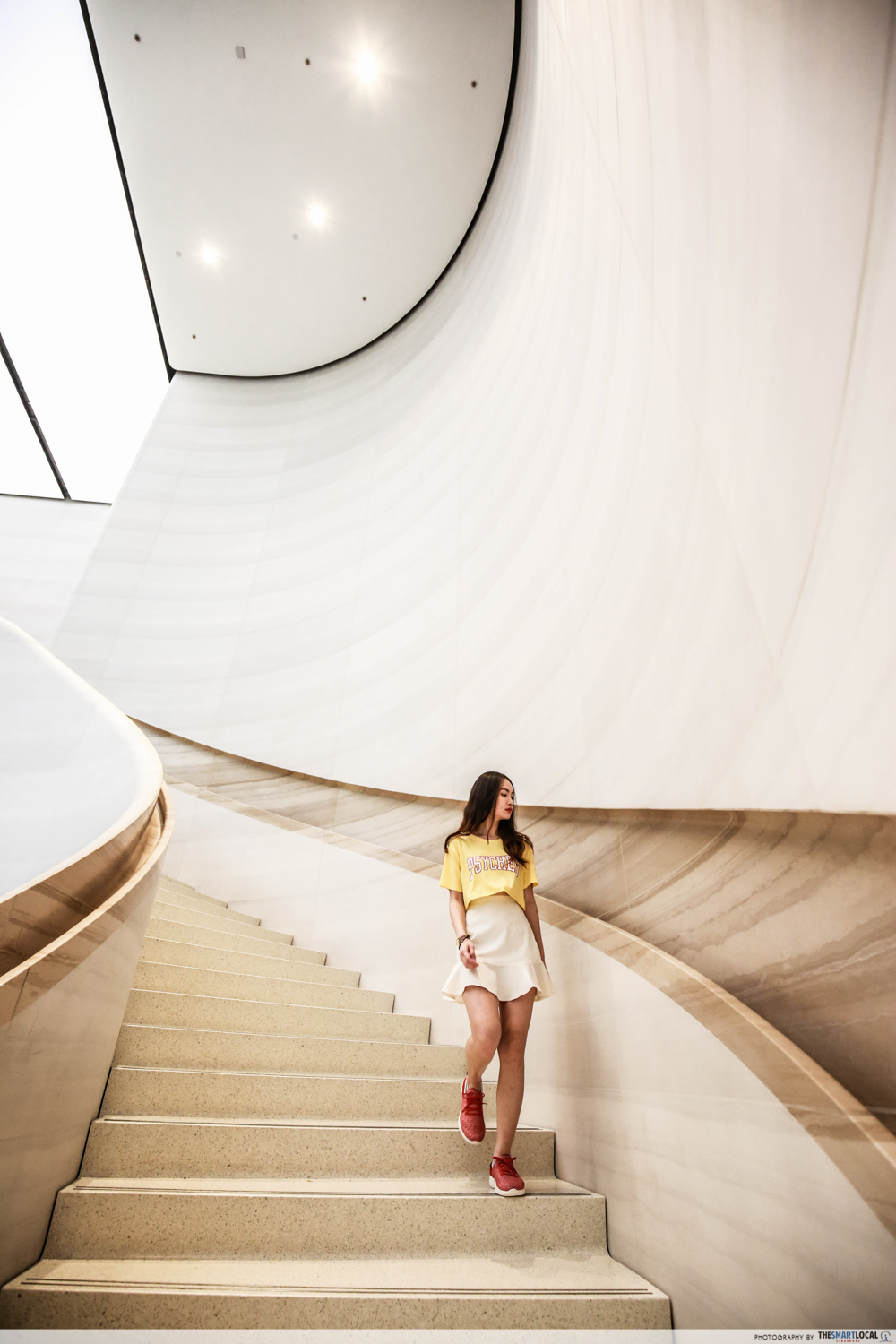 Chio Staircase - Apple Front
