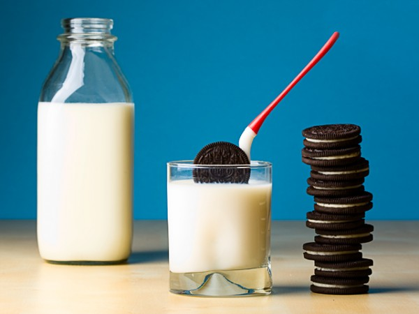 Oreo dunker to keep hands clean weird inventions singapore