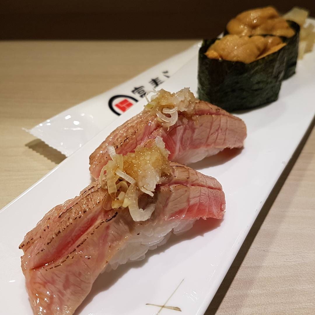 Tomi sushi aburi toro sashimi free