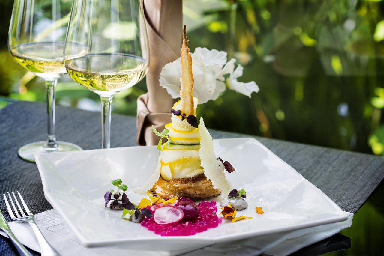 10 Fine Dining Restaurants In Singapore With Limited Time Full Course