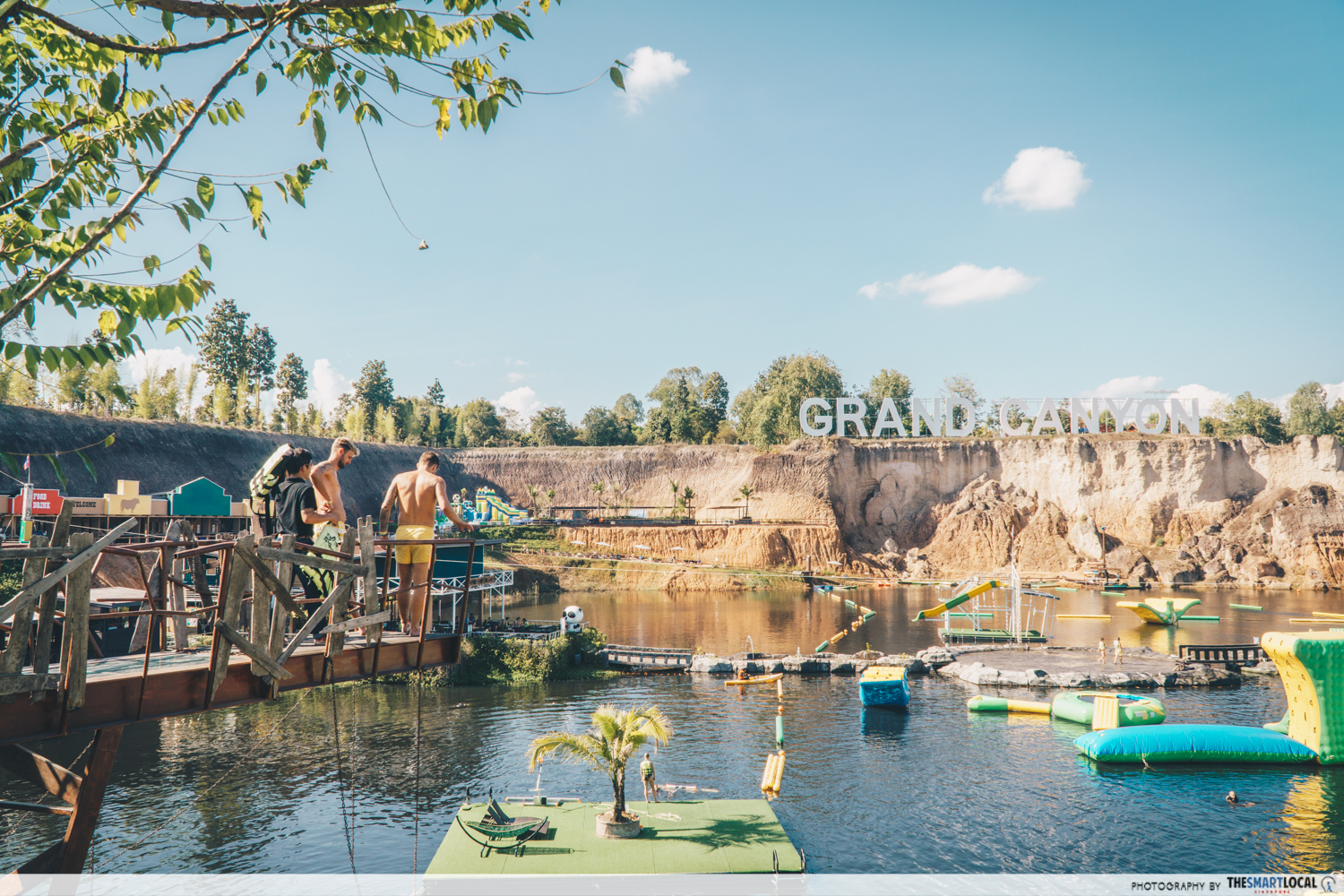 Grand Canyon Water Park - cliff jumping