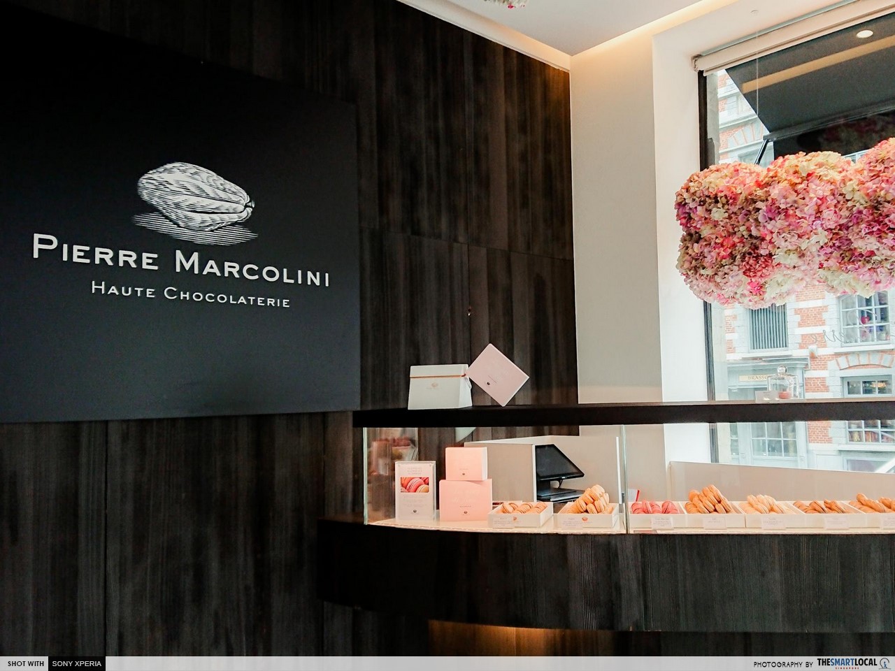 Brussels 7 things (1) - Pierre Marcolini interior