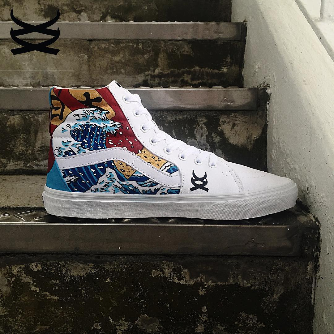 People's Champ Shop Converse Chuck Taylor 'Nippon Great Wave'.
