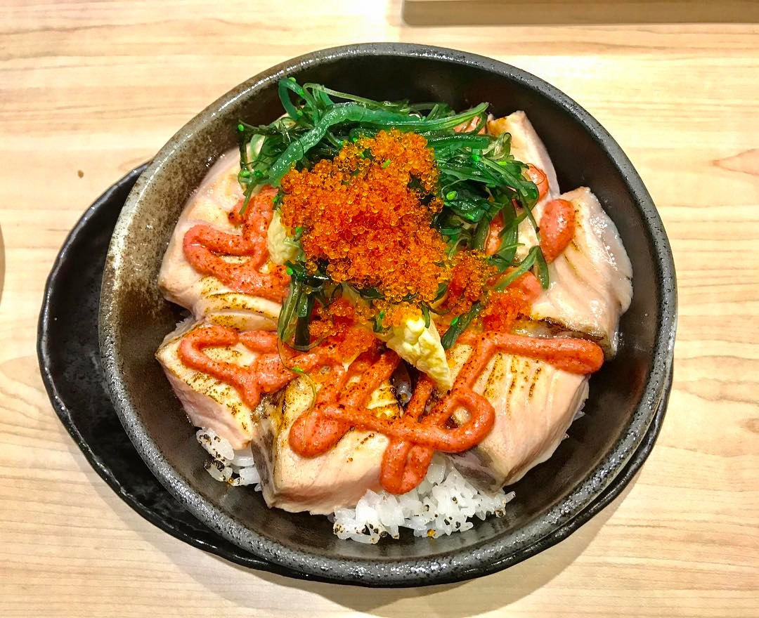 May Lobangs - Aburi sashimi bowl