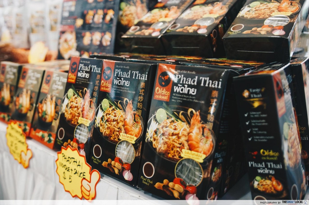 Oldies thai sauce - Phad Thai noodles and sauce