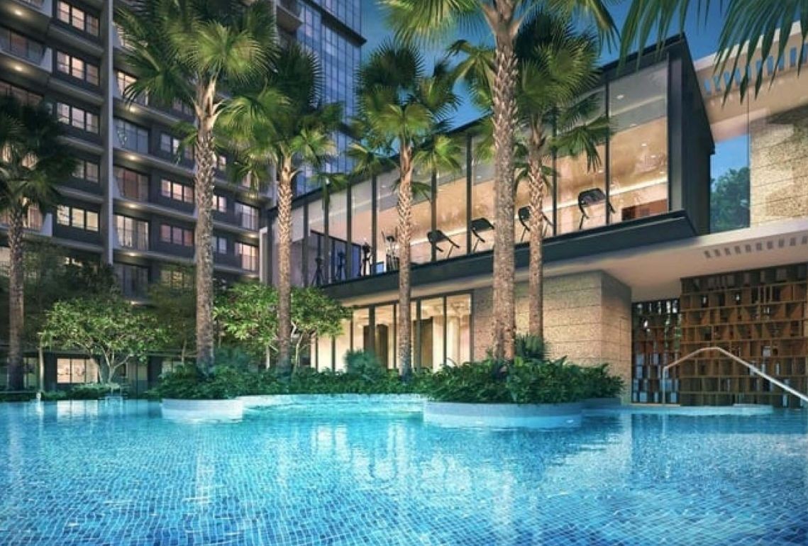 The Garden Residences - gym over the pool