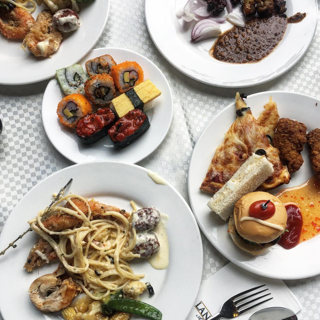 the landmark singapore buffet halal 