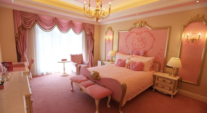 yin run jin jiang castle hotel Hello Kitty hotels near Singapore