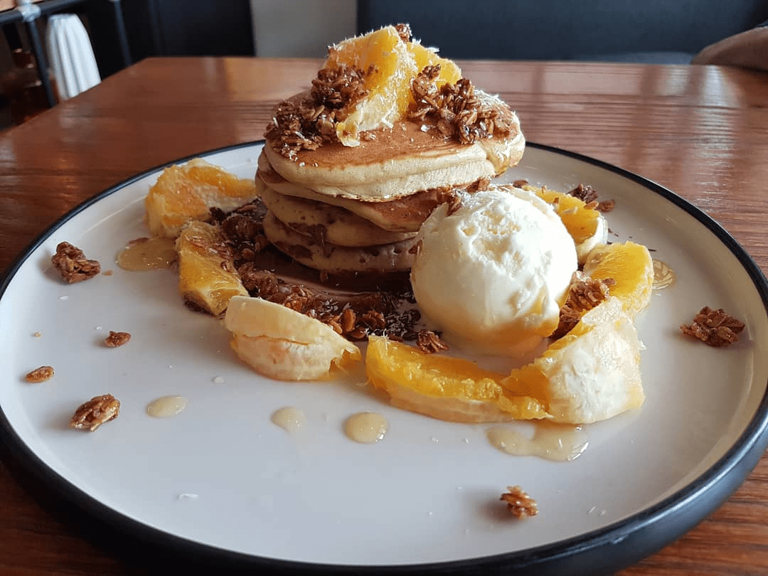 7 Dish Cafe - pancakes