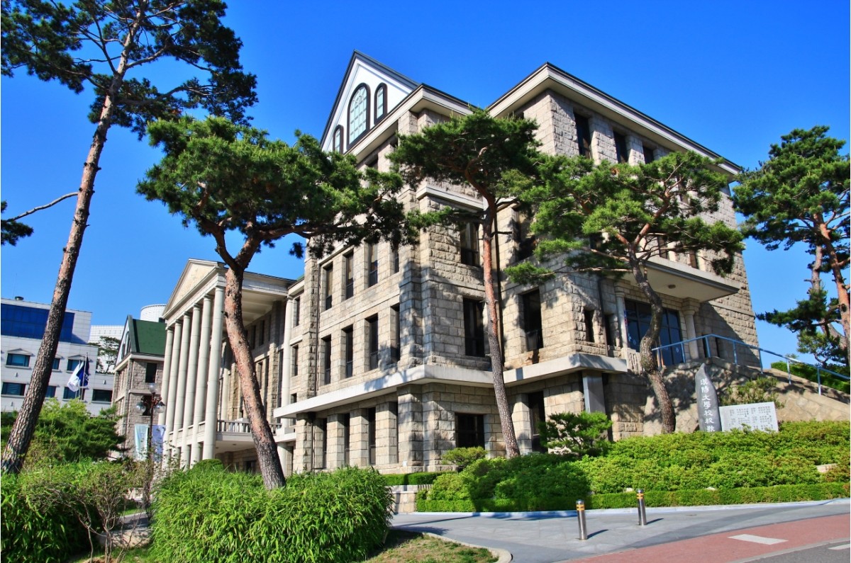 Hanyang University - Architechture