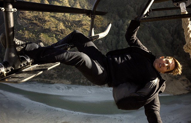 ethan hunt helicopter stunt
