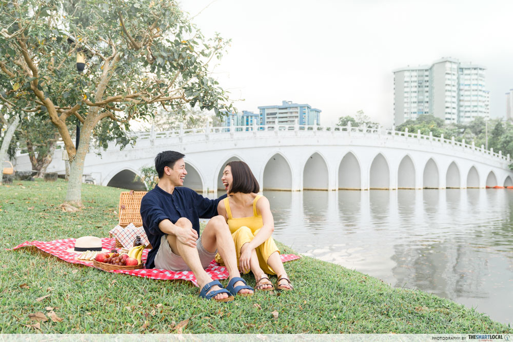 5 Secret Picnic Spots In Singapore For A Couple Photoshoot Worthy Of A