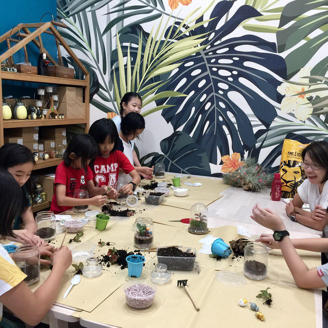 8 Terrarium In Singapore For You To DIY Your Own Low