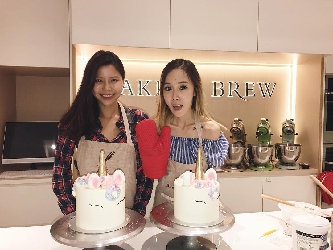 baker's brew interior classes unicorn cake