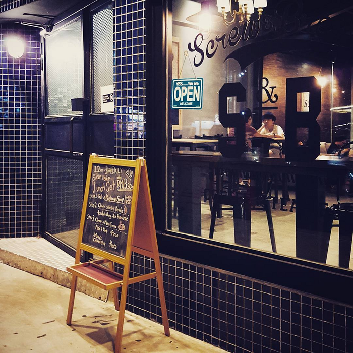 50 Stunning JB Cafes To Cross The Border For In 2016