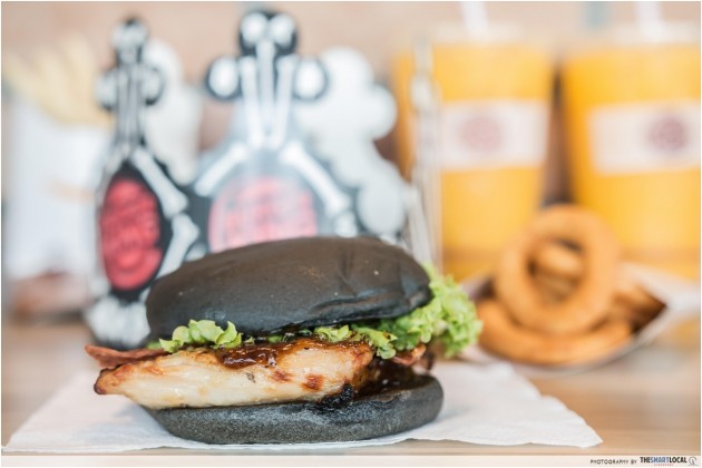 burger king black burger meal 