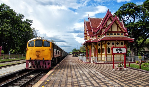 Take a train from Trang to Hua Hin