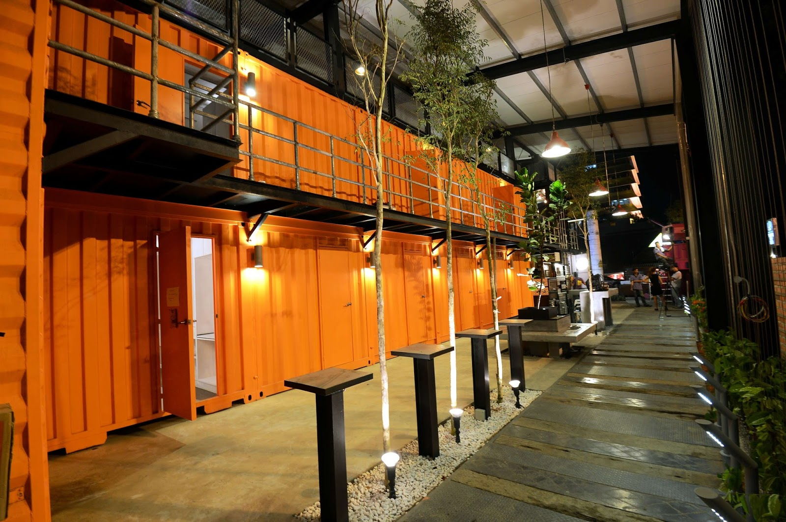 Container Hotel
