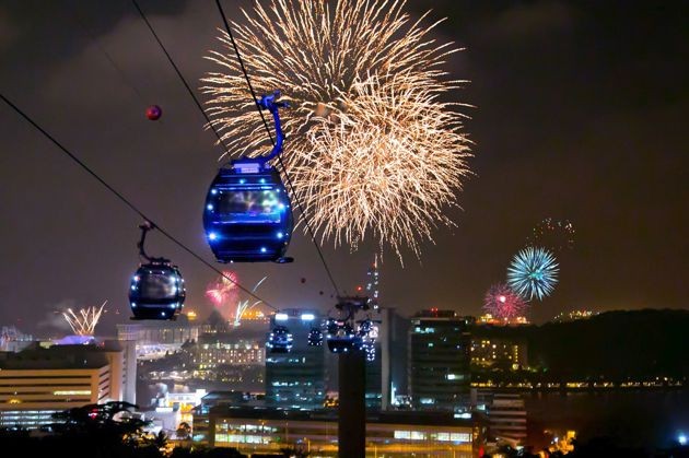 Cable Car Singapore Fireworks