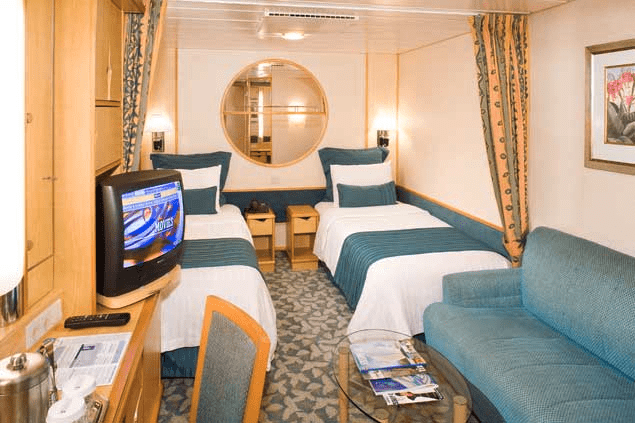 Catch up on beauty sleep in the Royal Mariner of the Seas' staterooms.