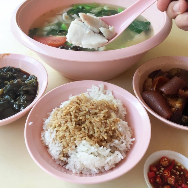 hougang lee chen cooked food blk216 bedok north fish soup