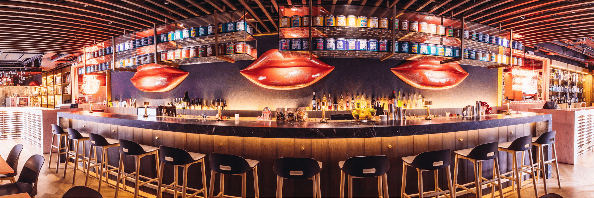 red tail bar