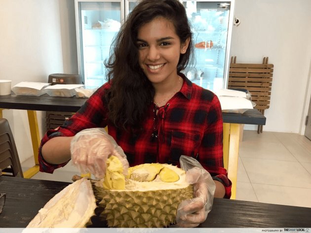 eating durian