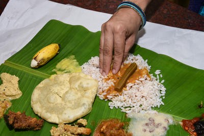 Use your right hand to eat in India