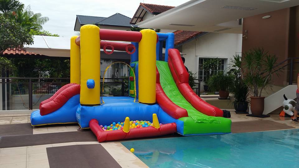 Rent toys and bouncy castles in Singapore!