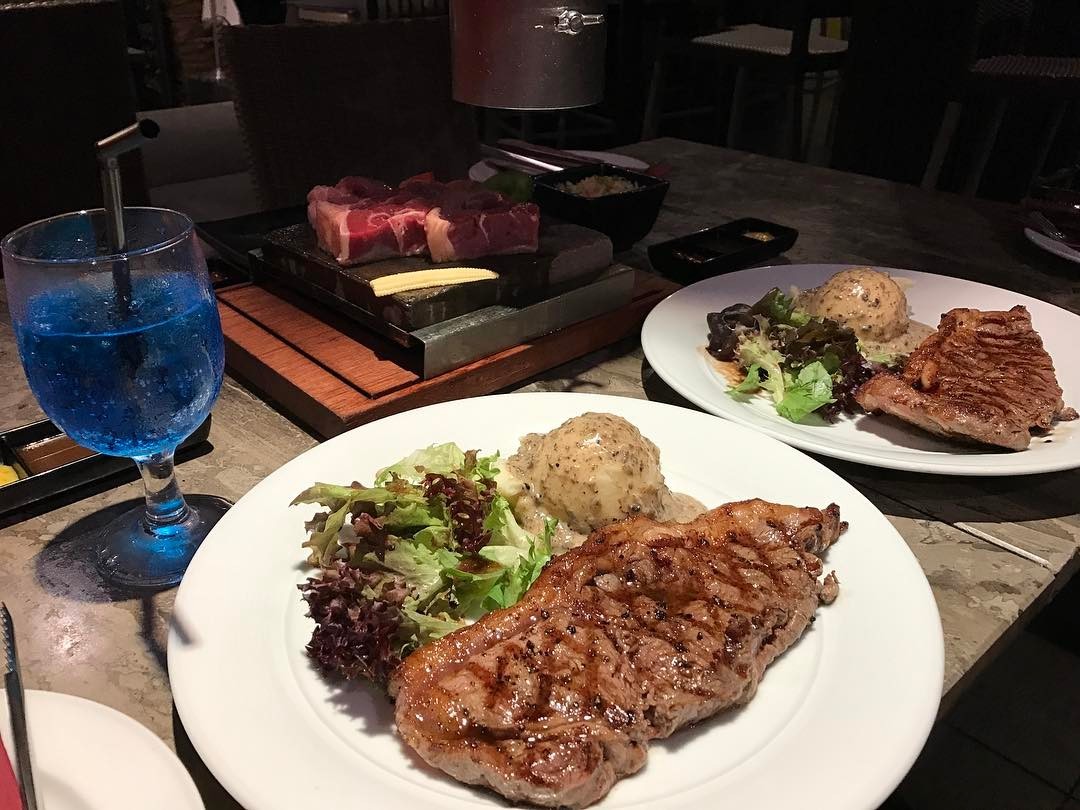 sg52 national day food deals hot stones steak and seafood