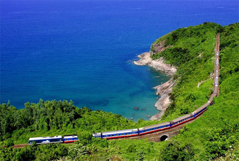 Sleeper Train - Ho Chi Minh to Hanoi Sealine