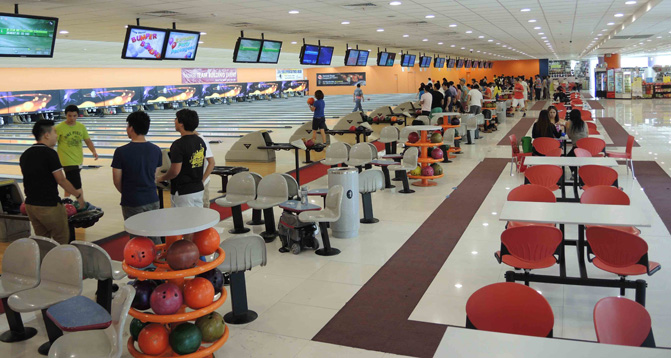 superbowl singapore bowling 