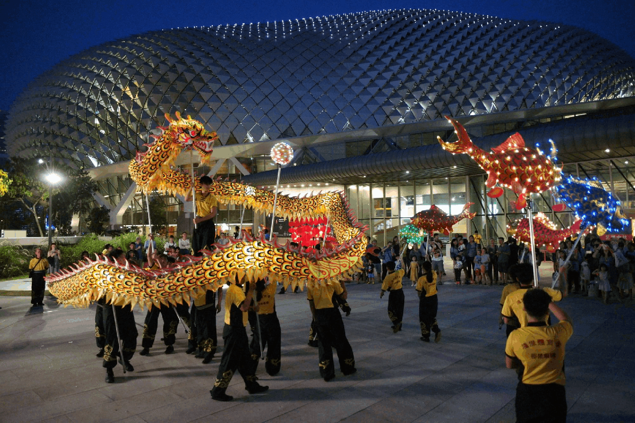 chinese dragon dance mid autumn festival