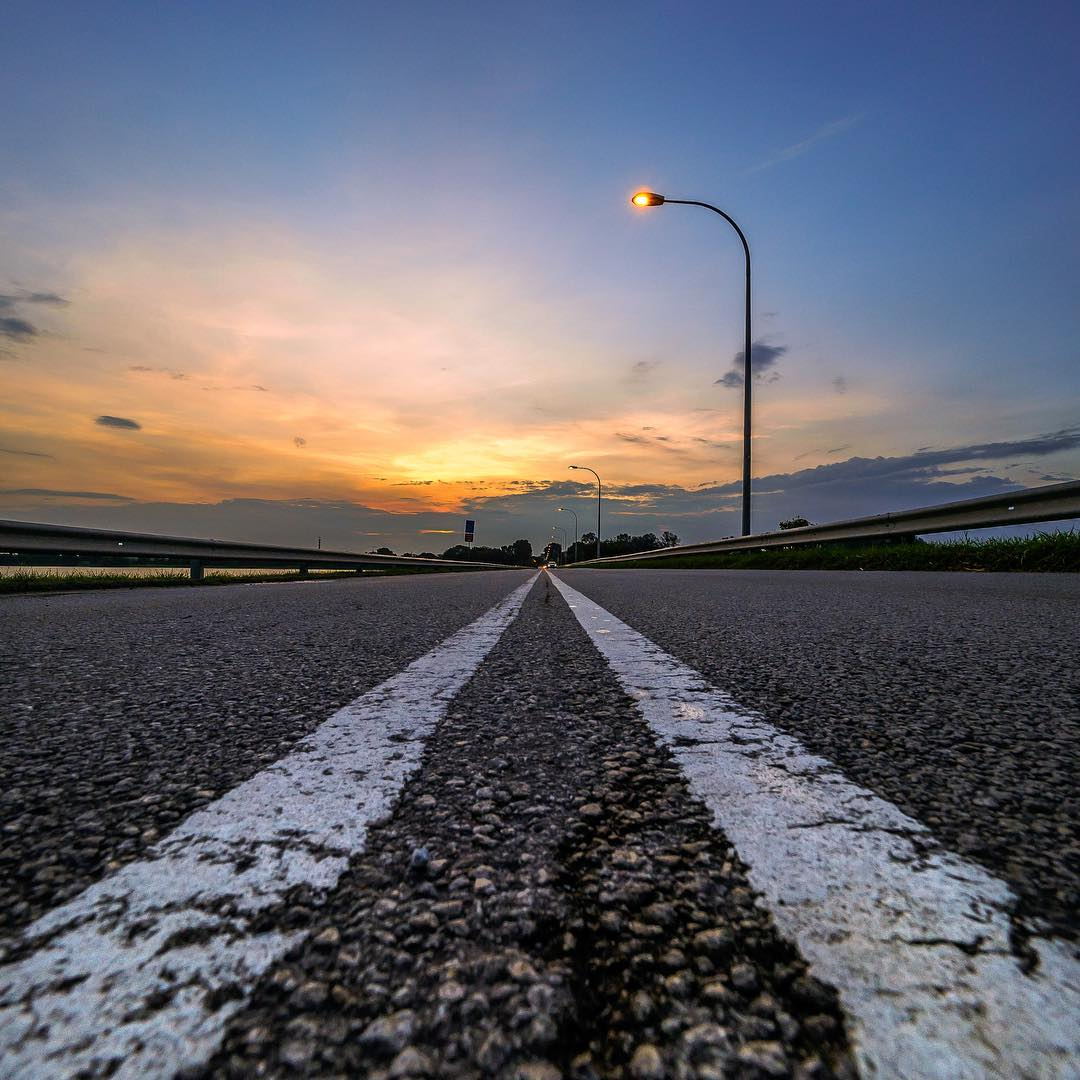 5 Ulu Initial D-Worthy Roads In Singapore Every Newbie And Laojiao Driver Should Conquer (7) - Sunset at Kranji Dam