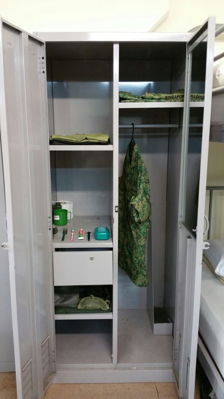 bmt army lockers singapore