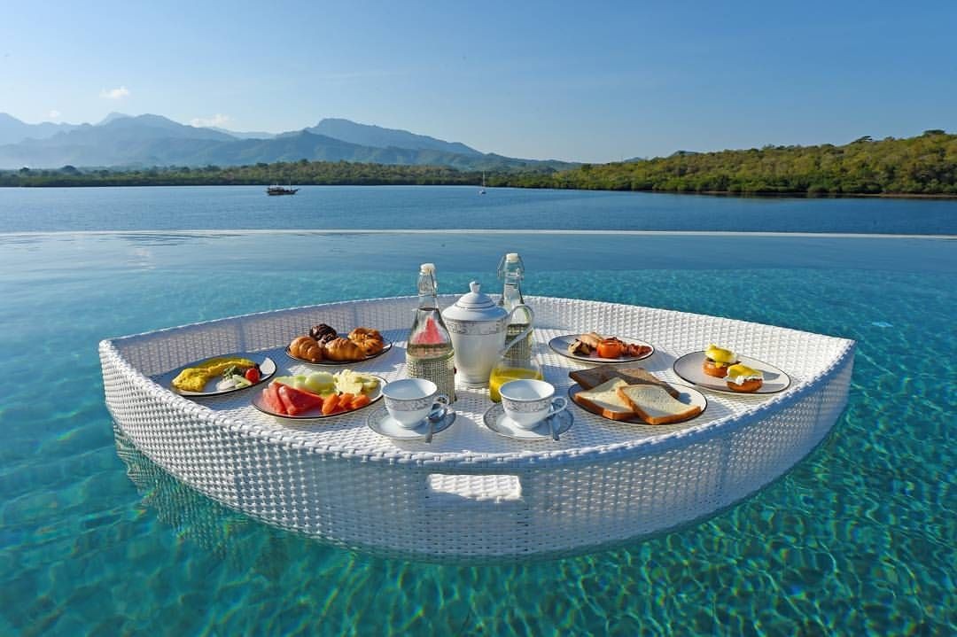 floating breakfast at menjangan dynasty resort