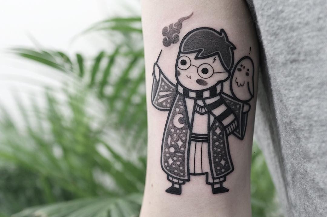 coreano artista do tatuagem de hugotattooer