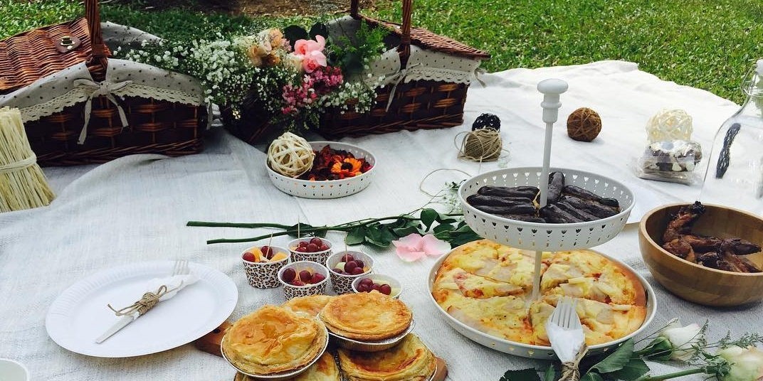 Beauteaq luxury picnic setups catering companies in Singapore with cheese and wine
