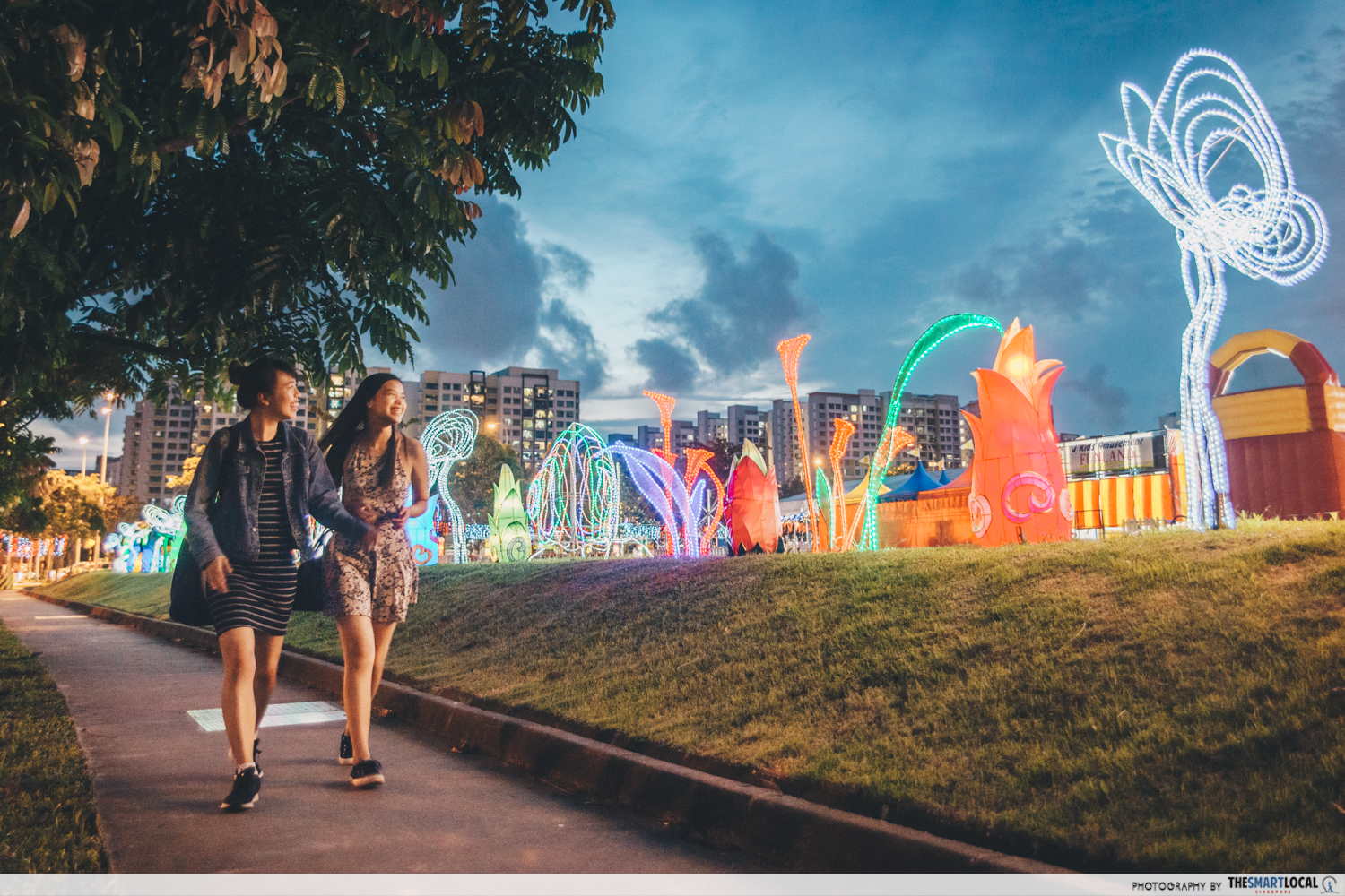 lantern led light display punggol singapore pasar malam