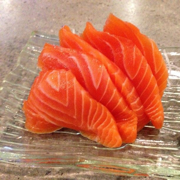 sashimi - tanuki bar