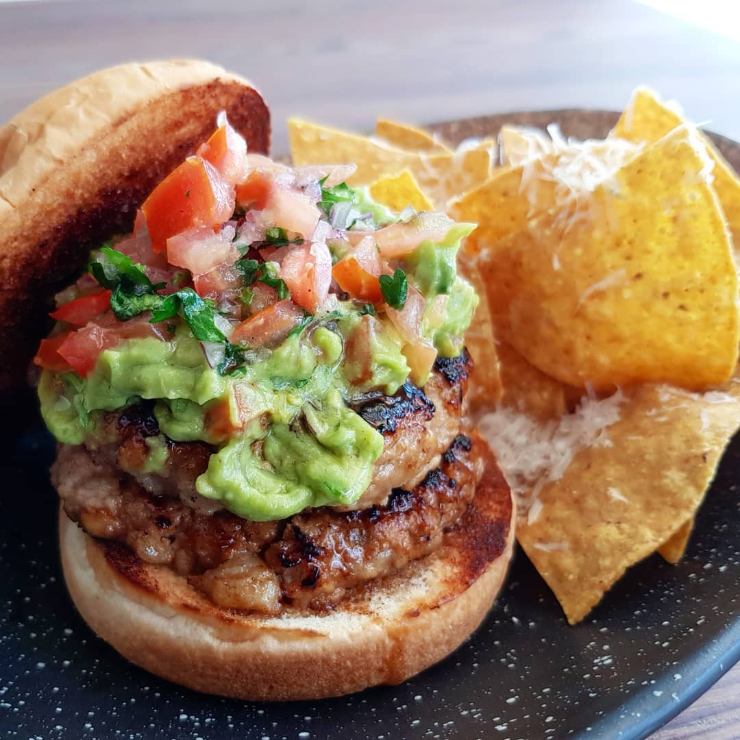 Feb 2018 cafes and restaurants (21) - Seven & Ate gringo burger